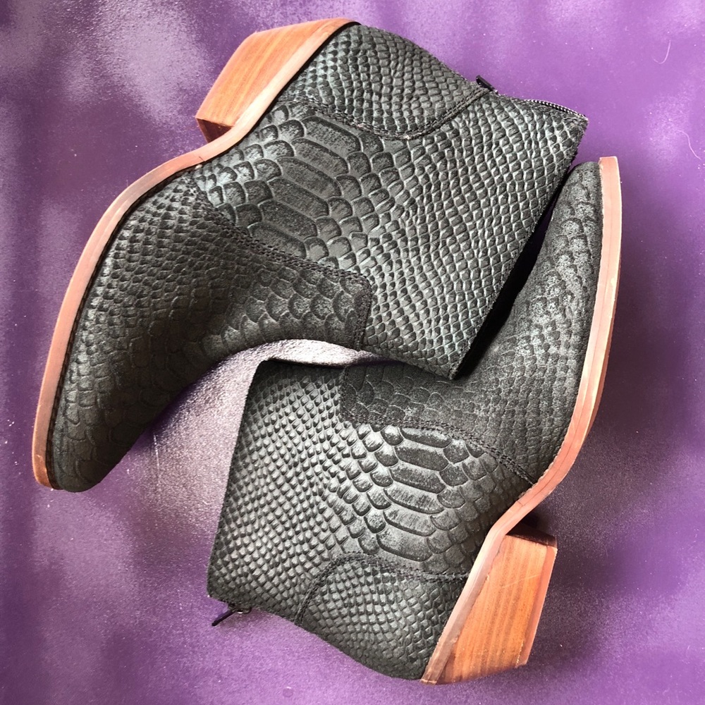 Snakeskin Ankle Boots by DIBA - Women’s Size 7.5